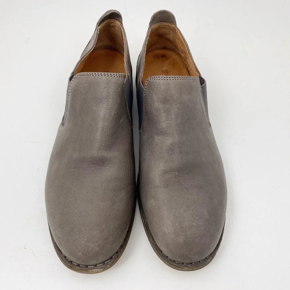Gentle Souls Essex Leather Slip On Loafer Shoes Shootie Womens 8.5M‎ Taupe